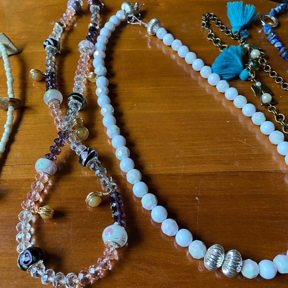 Necklace face mask - Picture 3 of 6